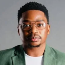 Dr Tumi